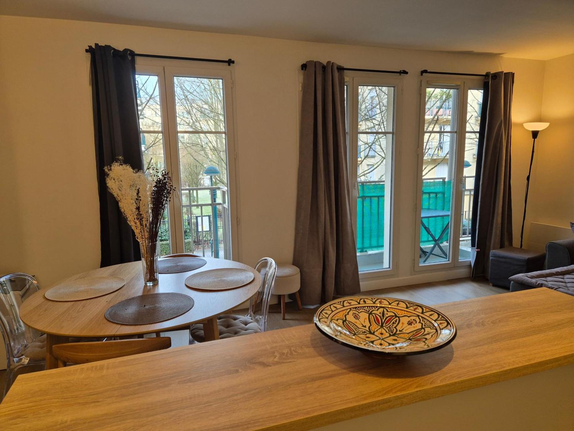 Appartement Cosy Pres Du Rer Chessy  Exterior photo